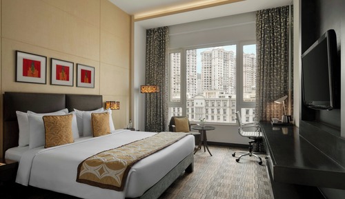 Classic Room, 1 King Bed (View)