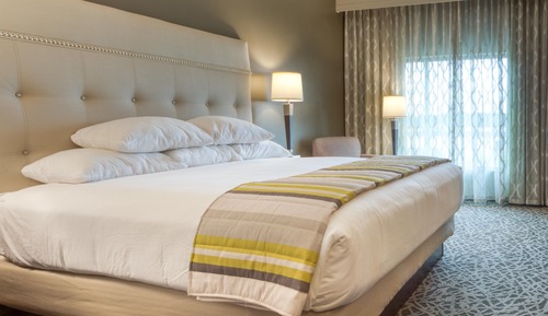 Suite, 1 King Bed with Sofa bed (Upper Floor, Sofa Sleeper, 2 Rooms)
