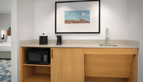 Suite, 1 King Bed, Accessible, Non Smoking (Mobility & Hearing, Roll-in Shower)