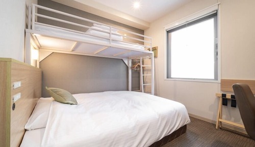 Double Room with Loft, Non-Smoking
