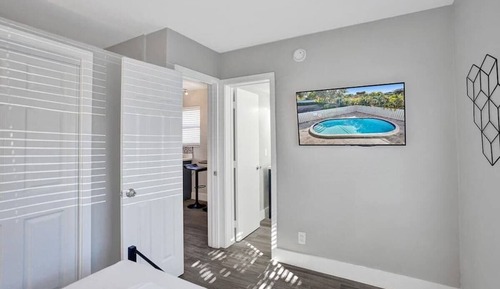 Classic Single Room
