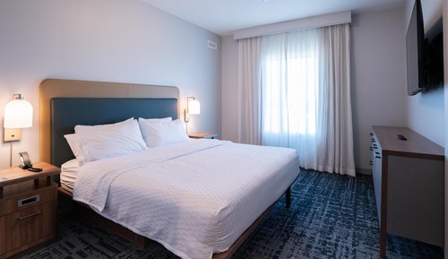 Suite, 1 King Bed (Washer & Dryer)