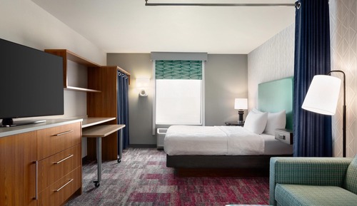 Studio, 1 Queen Bed, Accessible, Bathtub (Mobility & Hearing)