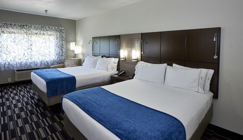 Standard Room, 2 Queen Beds, Accessible (Mobility, Access Tub)