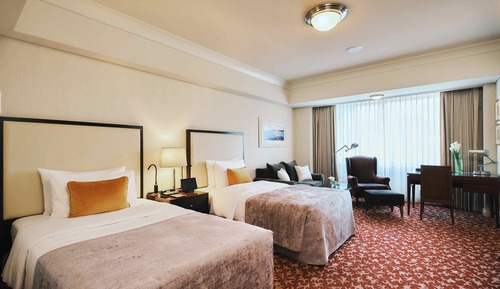 Imperial Floor Deluxe Twin