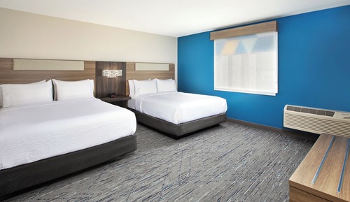 Suite, 2 Queen Beds