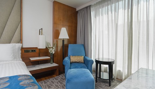 Classic Room, 1 King Bed