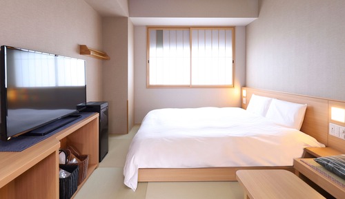 Standard 1 Queen Bed, Non Smoking