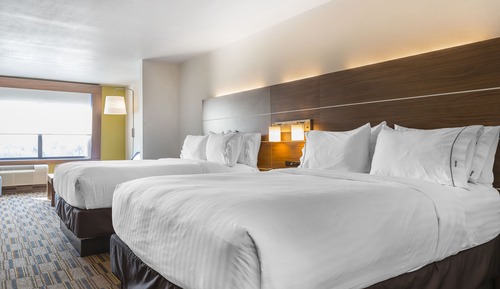 Suite, 2 Queen Beds, Accessible (Mobility, Accessible Tub)