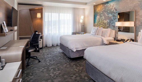 Room, 2 Queen Beds, Hearing Accessible