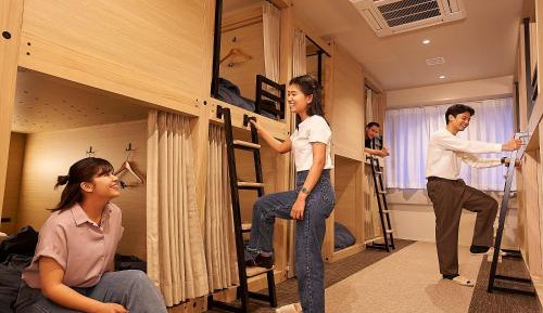 Bunk Bed in Mixed Dormitory Room