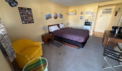 Queen Bed Non-Smoking
