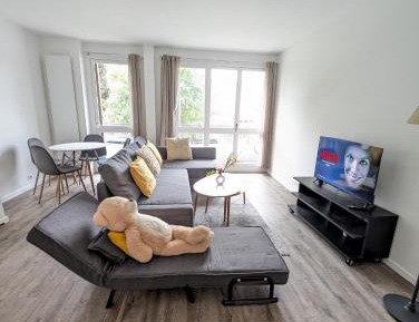 Apartment with View and Balcony