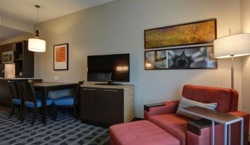 Two-Bedroom Suite with City View
