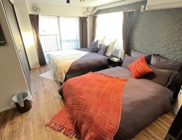 One-Bedroom Apartment with Balcony