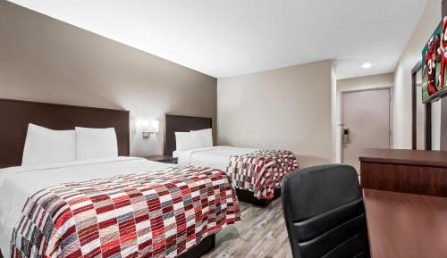 Standard Room with Two Double Beds Smoke Free