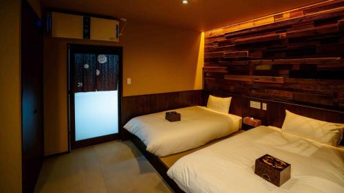 Two-Bedroom Suite
