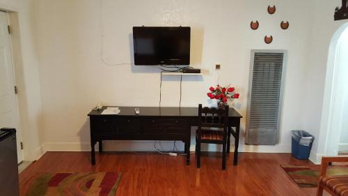 Room with Three Beds