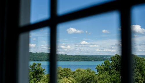 Main Inn - Lakeview Queen