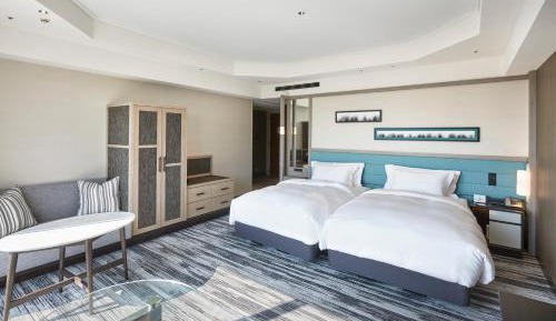 Panoramic Twin Room - Non-Smoking
