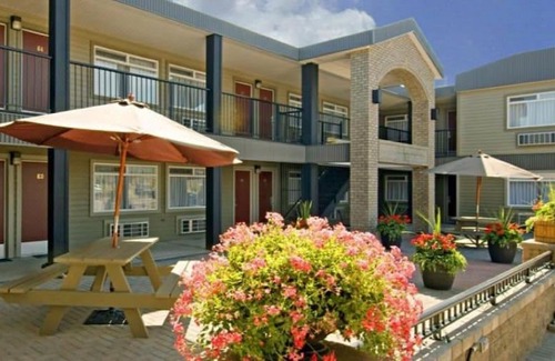Alderwood Hotel | Canadas Best Value Inn Toronto