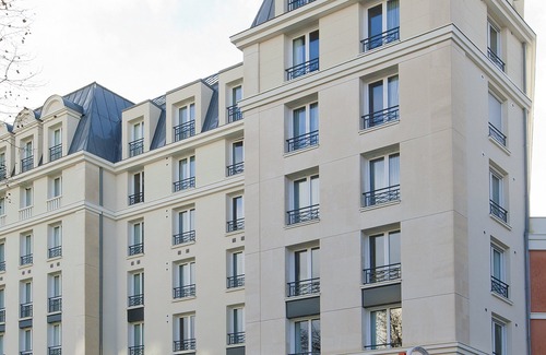 Puteaux Hotel | Residhome Puteaux La Defense