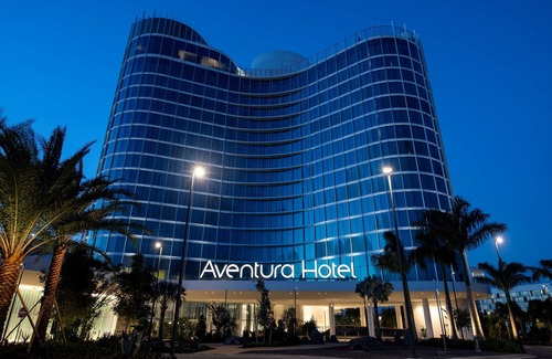 Florida Center Hotel | Universal's Aventura Hotel