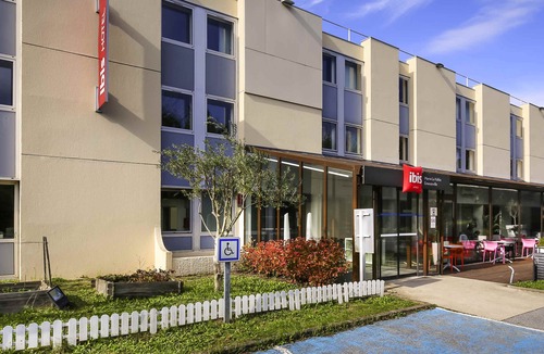 Emerainville Hotel | Ibis Paris Marne la Vallee Emerainville