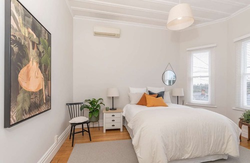 Kingsland House | Spacious 4-bedroom house in marvelous Auckland with WiFi, AC