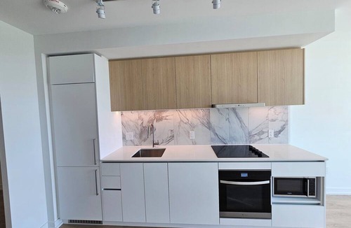 North York House | Sheppard West 2b2b Condo Unit
