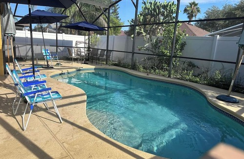 Esprit House | Spacious 4-bedroom house in delightful Davenport with WiFi, AC And Near Disney