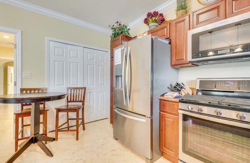 Titusville House | Titusville Escape w/Home Gym + Pickleball Court!