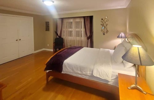 Churchill Meadows House | 4 Bedroom House in Mississauga