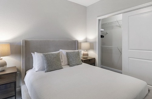 Meadow Woods Apartment | Modern Apartment in Prime Location (ID1326X971)