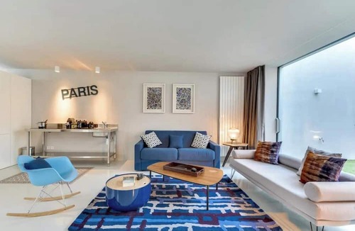 14th Arrondissement Apartment | A Refined Parisian Escape – 4-Bedroom Apartment