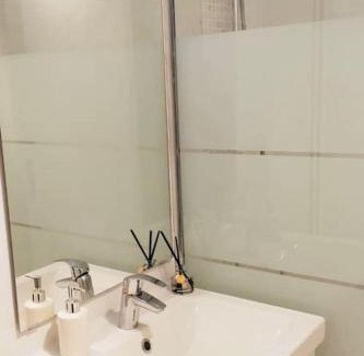 Bondy Apartment | Bel appartement à 15 minutes du centre de Paris- Carnot