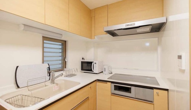HO1 - Hotaku House Akihabara HO1 / Chiyoda-ku Tokyo