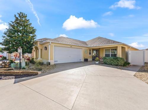1068 Z4B VILLAGE OF PINE RIDGE by REMAX Premier