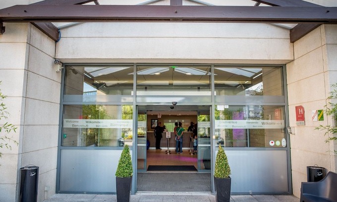 Roissy-en-France Hotel | Hotel Campanile Roissy
