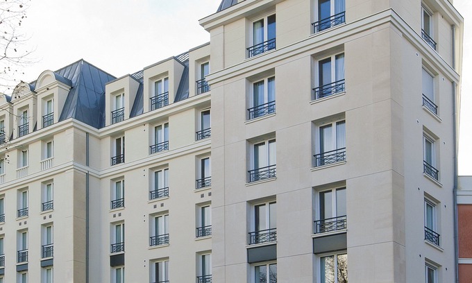 Puteaux Hotel | Residhome Puteaux La Defense